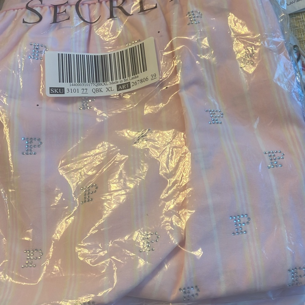 🔥VS Pink ✨bling✨ lounge pajama shorts pjs sleep shorts sz XL NWT - Picture 8 of 9
